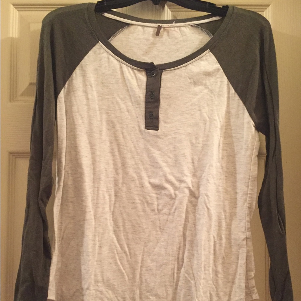 Long-Sleeve Tee